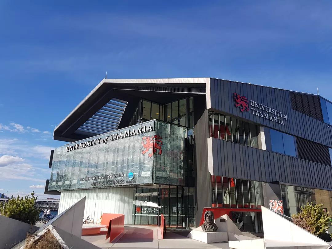 university of tasmania Official agent in Dhaka